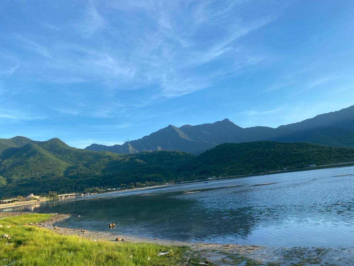 Lu Peaceful Homestay ダナン市 エクステリア 写真