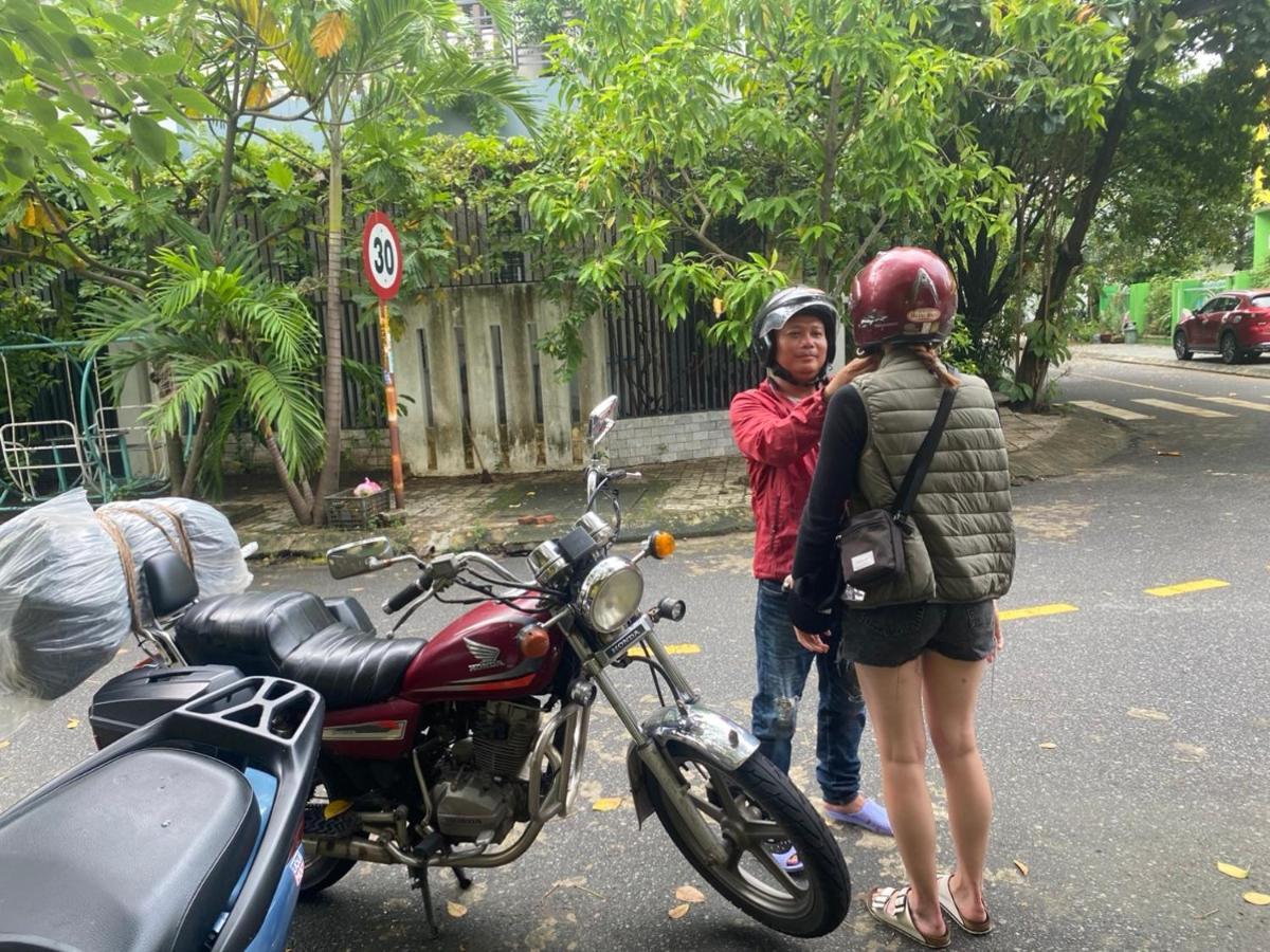 Lu Peaceful Homestay ダナン市 エクステリア 写真