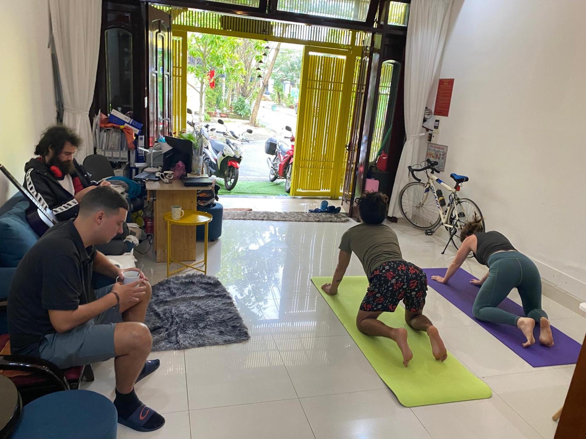 Lu Peaceful Homestay ダナン市 エクステリア 写真