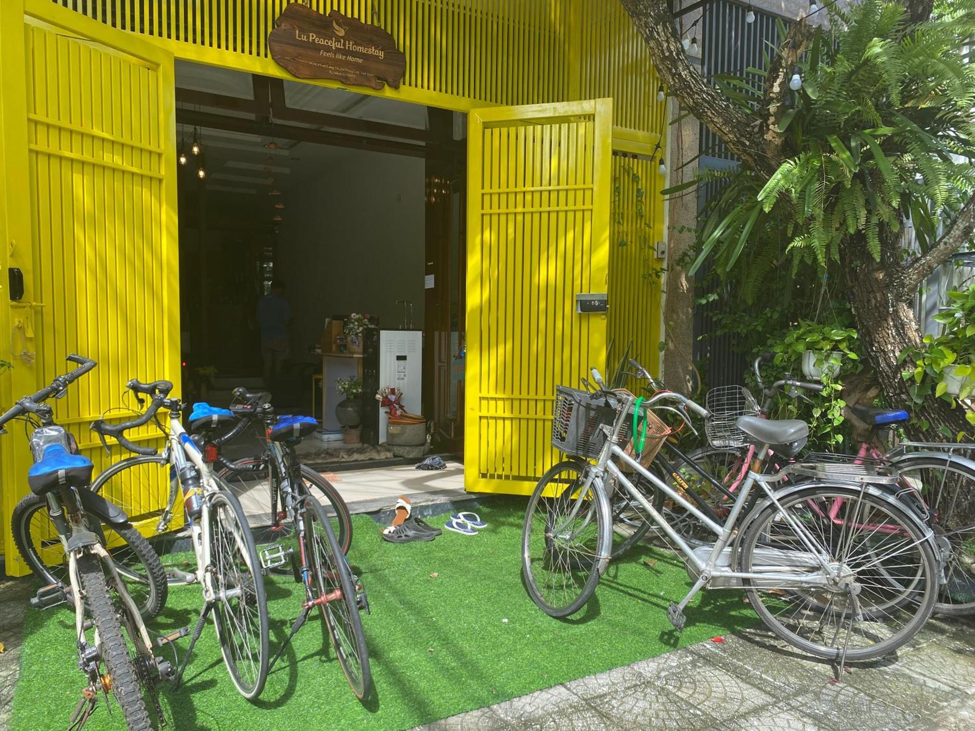 Lu Peaceful Homestay ダナン市 エクステリア 写真