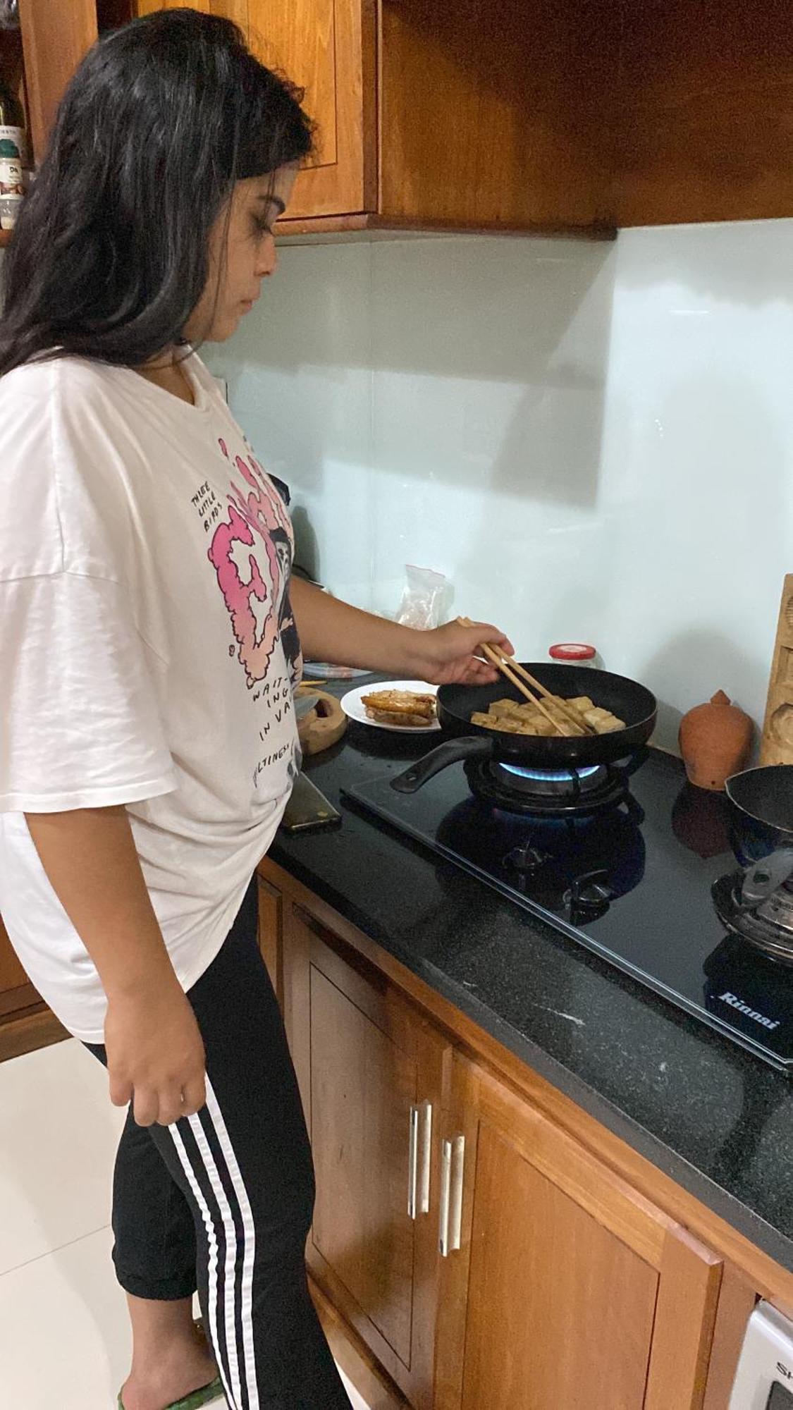 Lu Peaceful Homestay ダナン市 エクステリア 写真